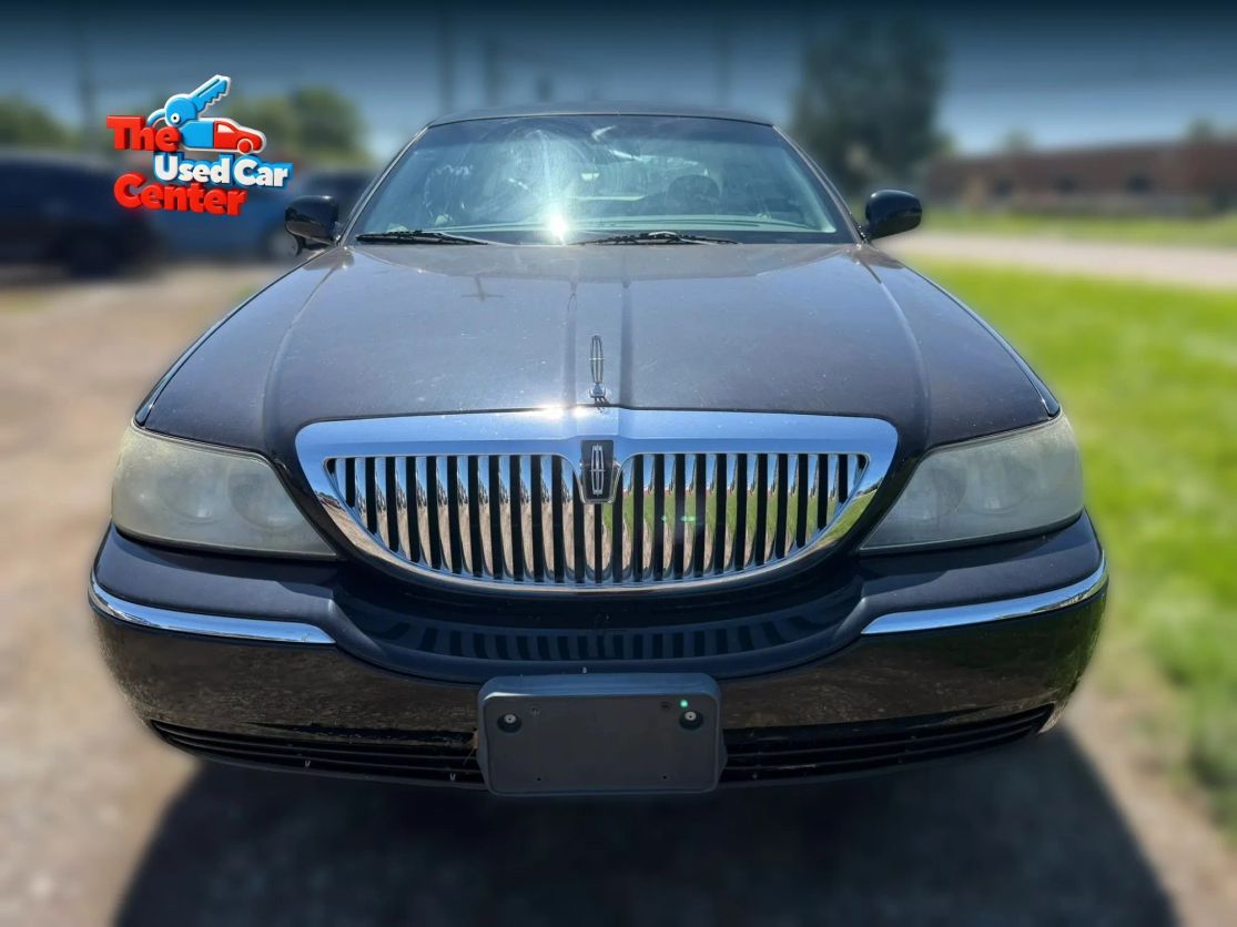 lincoln town car 2009 2LNHM82VX9X628656 image lincoln town car 2009 2LNHM82VX9X628656 image